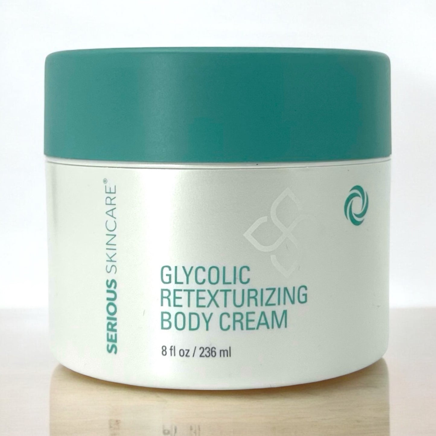 Serious Skincare Glycolic Body Cream helps firm, smooth, and hydrate crepey skin while improving the appearance of uneven texture and dullness.
