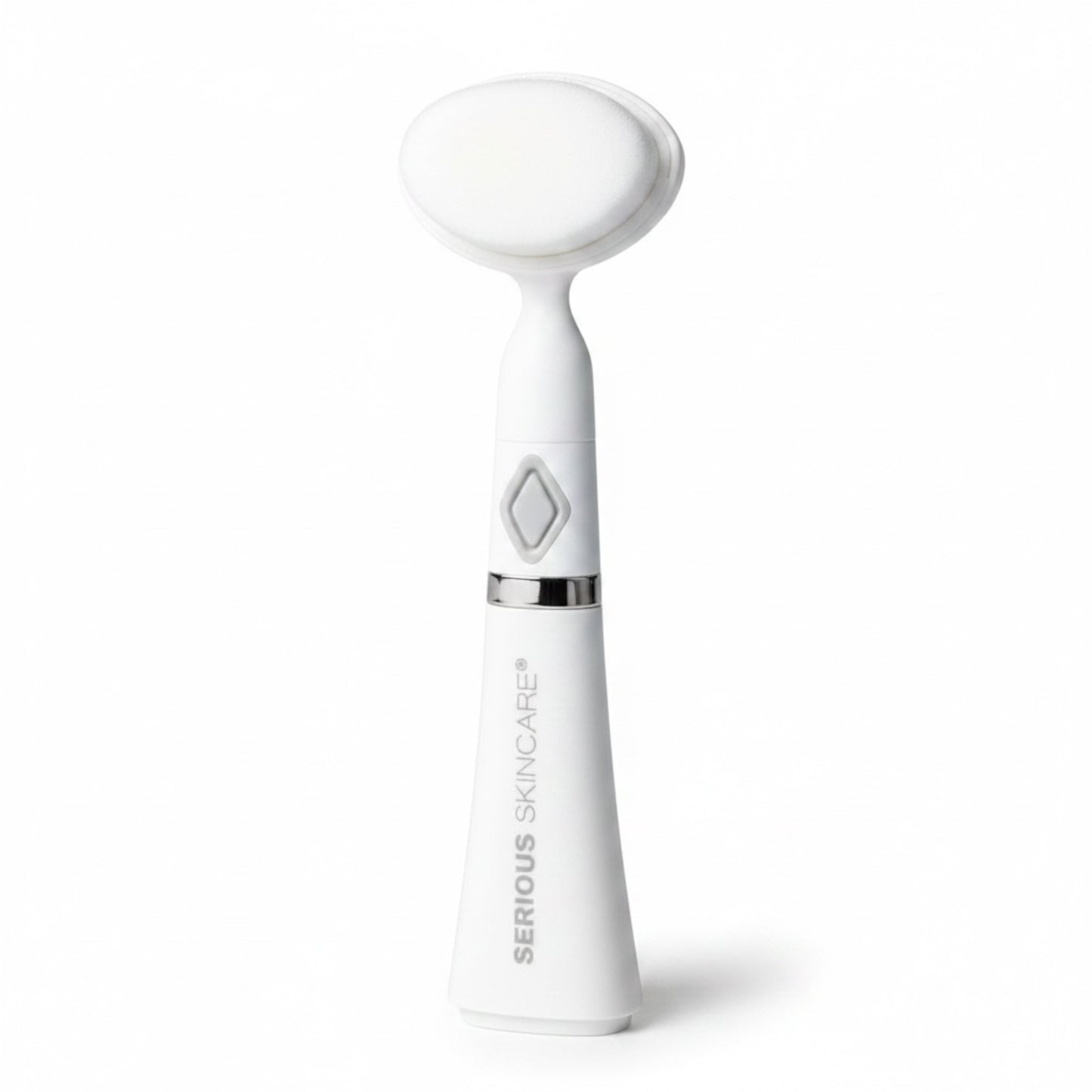 Ultra-soft ultrasonic facial cleansing tool with 80,000 micro-fine sonic bristles for deep cleansing, smoother skin and a refreshed complexion.